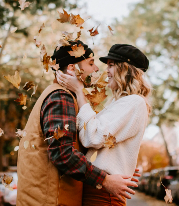 35-fun-fall-date-ideas-beau-monde