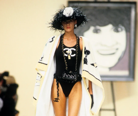 Here Are Some Of The Best Looks At The Chanel Spring 1994 Show