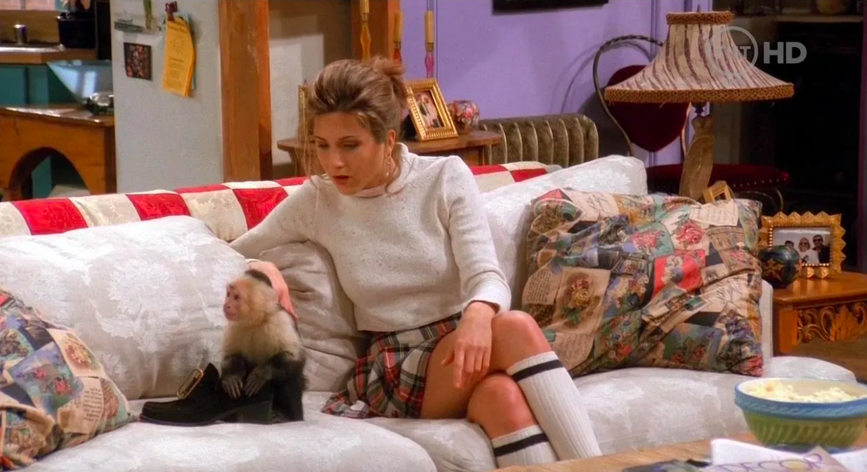 7 Rachel Green Outfits That Are Still Relevant Today
